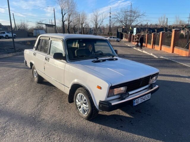 Білий ВАЗ 2105, об'ємом двигуна 1.5 л та пробігом 200 тис. км за 550 $, фото 1 на Automoto.ua