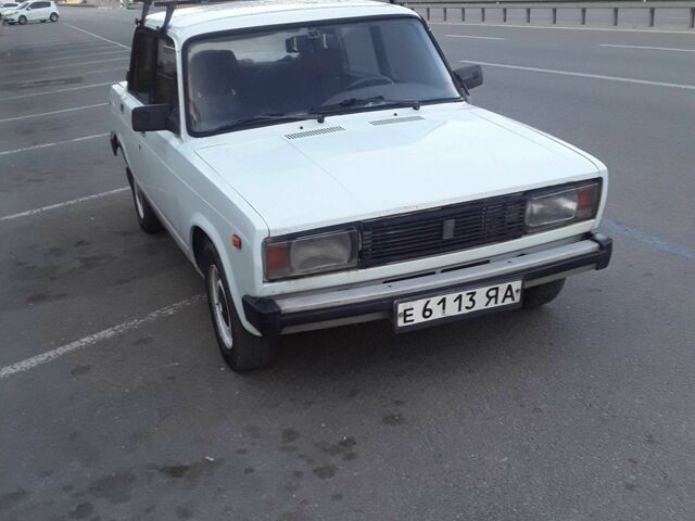 Білий ВАЗ 2105, об'ємом двигуна 1.3 л та пробігом 100 тис. км за 527 $, фото 1 на Automoto.ua