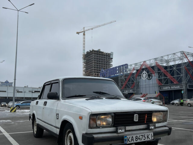 Білий ВАЗ 2105, об'ємом двигуна 1.6 л та пробігом 100 тис. км за 999 $, фото 1 на Automoto.ua