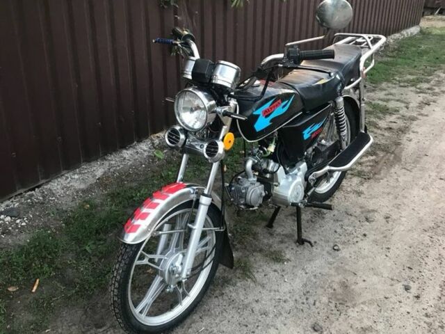 Белый ВАЗ 2105, объемом двигателя 1.5 л и пробегом 390 тыс. км за 560 $, фото 1 на Automoto.ua