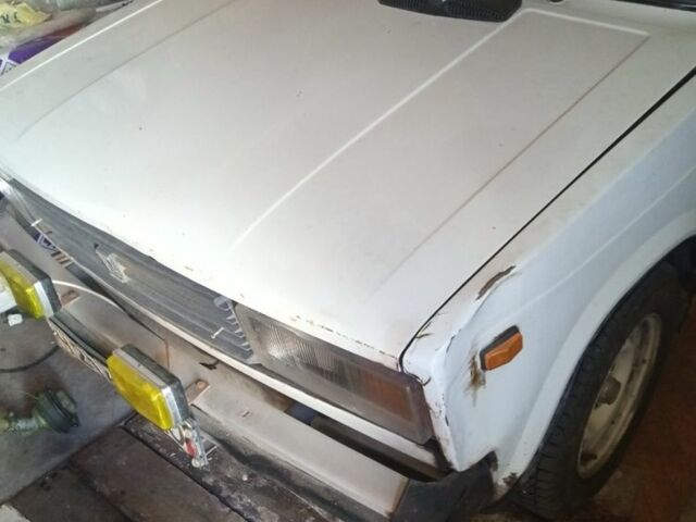 Білий ВАЗ 2105, об'ємом двигуна 0 л та пробігом 200 тис. км за 500 $, фото 1 на Automoto.ua