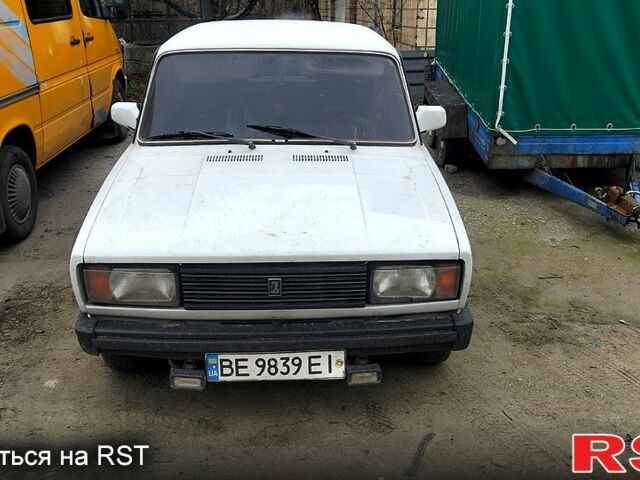 Білий ВАЗ 2105, об'ємом двигуна 1.2 л та пробігом 50 тис. км за 1300 $, фото 1 на Automoto.ua