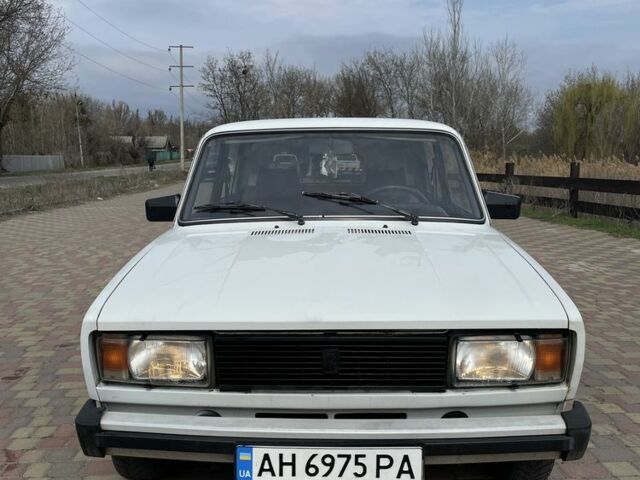 Белый ВАЗ 2105, объемом двигателя 1.5 л и пробегом 250 тыс. км за 790 $, фото 1 на Automoto.ua