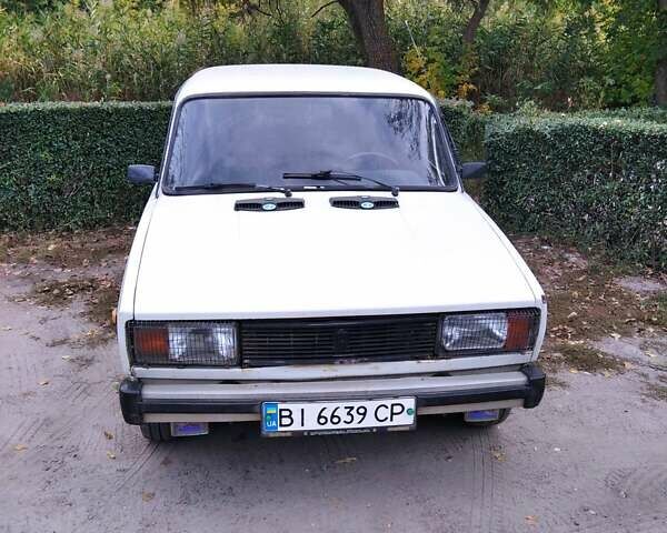 Белый ВАЗ 2105, объемом двигателя 1.2 л и пробегом 16 тыс. км за 411 $, фото 1 на Automoto.ua