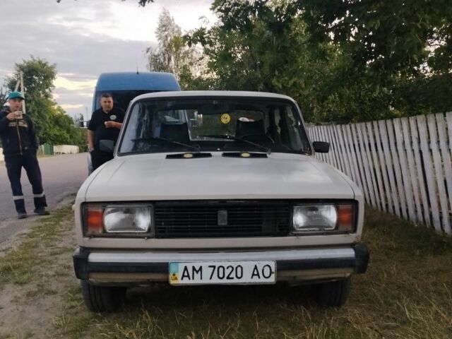 Білий ВАЗ 2105, об'ємом двигуна 3 л та пробігом 1 тис. км за 1300 $, фото 1 на Automoto.ua