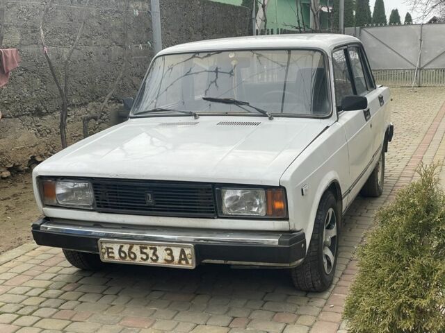 Белый ВАЗ 2105, объемом двигателя 1.5 л и пробегом 69 тыс. км за 593 $, фото 1 на Automoto.ua
