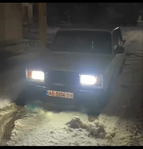 Белый ВАЗ 2105, объемом двигателя 1.3 л и пробегом 1000 тыс. км за 565 $, фото 1 на Automoto.ua
