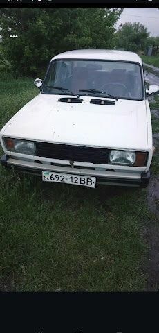 Белый ВАЗ 2105, объемом двигателя 0 л и пробегом 120 тыс. км за 791 $, фото 1 на Automoto.ua