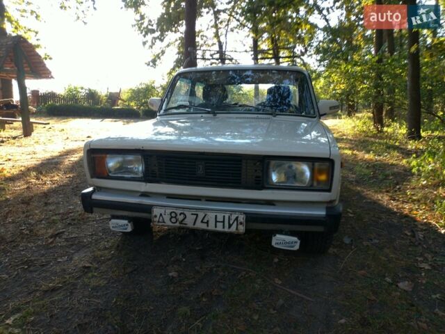 Белый ВАЗ 2105, объемом двигателя 1.2 л и пробегом 116 тыс. км за 750 $, фото 1 на Automoto.ua