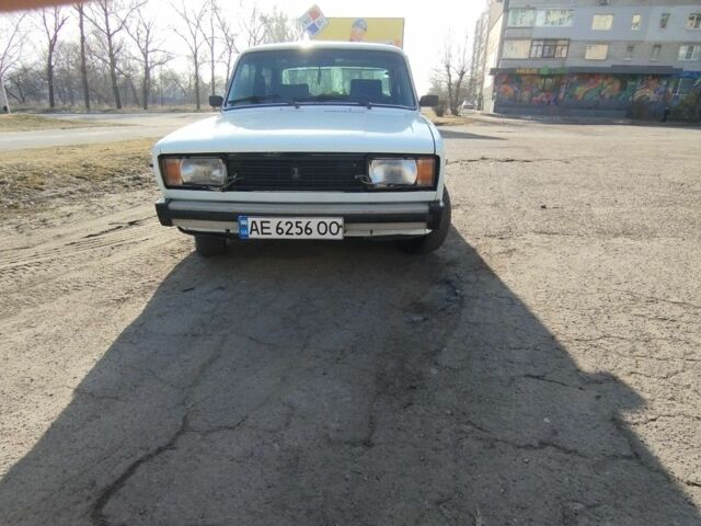 Белый ВАЗ 2105, объемом двигателя 1.4 л и пробегом 100 тыс. км за 1500 $, фото 1 на Automoto.ua