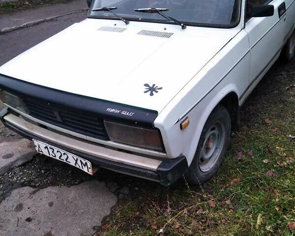 Белый ВАЗ 2105, объемом двигателя 1.5 л и пробегом 89 тыс. км за 650 $, фото 1 на Automoto.ua