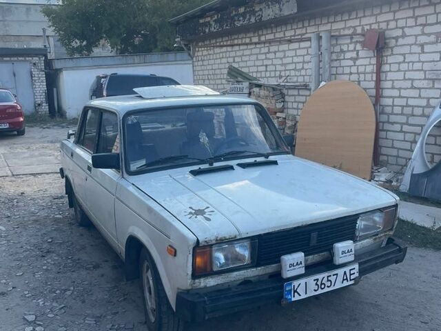 Білий ВАЗ 2105, об'ємом двигуна 1.3 л та пробігом 35 тис. км за 600 $, фото 1 на Automoto.ua