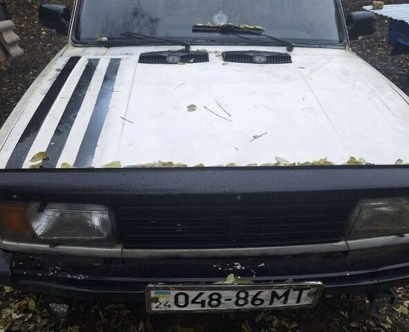 ВАЗ 2105 1987 в Черкассах на Automoto.ua Белый ВАЗ 2105, объемом двигателя 0 л и пробегом 200 тыс. км за 526 $, фото 1 на Automoto.ua