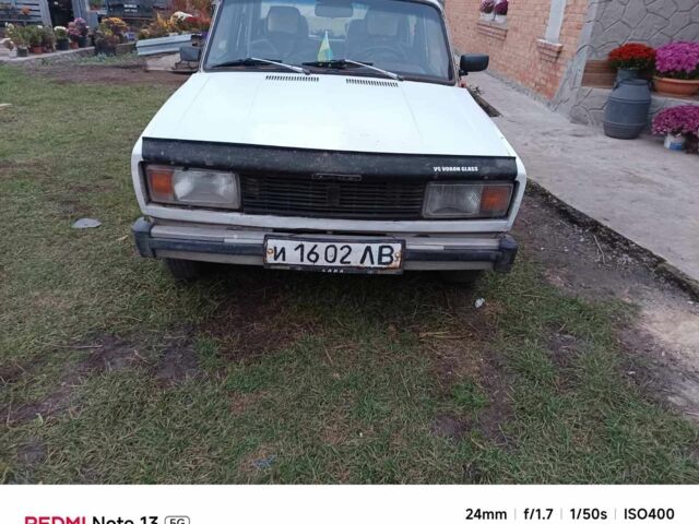 Белый ВАЗ 2105, объемом двигателя 0 л и пробегом 450 тыс. км за 510 $, фото 1 на Automoto.ua