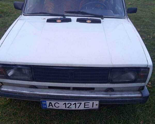 Білий ВАЗ 2105, об'ємом двигуна 1.2 л та пробігом 400 тис. км за 420 $, фото 1 на Automoto.ua