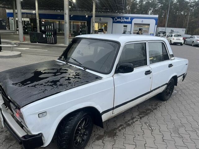 Белый ВАЗ 2105, объемом двигателя 2.5 л и пробегом 3 тыс. км за 477 $, фото 1 на Automoto.ua