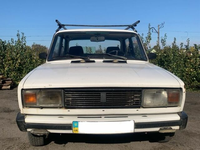 Белый ВАЗ 2105, объемом двигателя 1.5 л и пробегом 10 тыс. км за 550 $, фото 1 на Automoto.ua