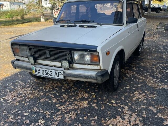 Белый ВАЗ 2105, объемом двигателя 1.5 л и пробегом 158 тыс. км за 523 $, фото 1 на Automoto.ua