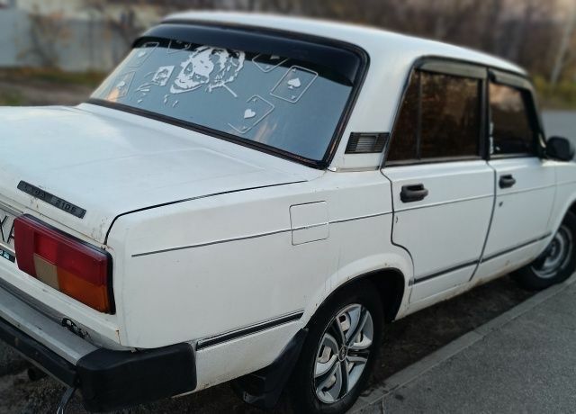 Белый ВАЗ 2105, объемом двигателя 0 л и пробегом 2 тыс. км за 358 $, фото 1 на Automoto.ua