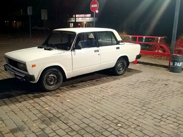 Белый ВАЗ 2105, объемом двигателя 1.5 л и пробегом 125 тыс. км за 800 $, фото 1 на Automoto.ua