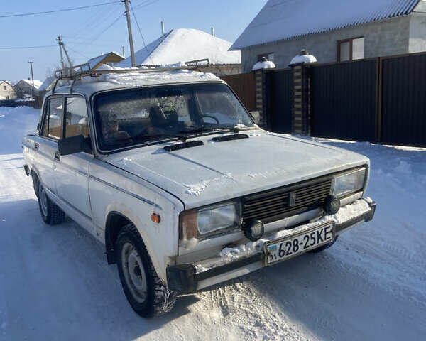 Білий ВАЗ 2105, об'ємом двигуна 0 л та пробігом 60 тис. км за 430 $, фото 1 на Automoto.ua