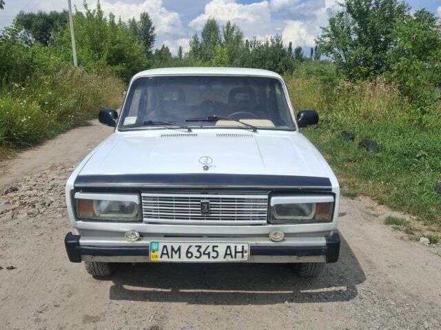 Белый ВАЗ 2105, объемом двигателя 1.2 л и пробегом 1 тыс. км за 700 $, фото 1 на Automoto.ua