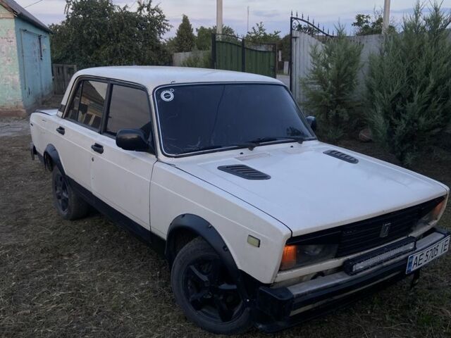 Білий ВАЗ 2105, об'ємом двигуна 1.2 л та пробігом 46 тис. км за 628 $, фото 1 на Automoto.ua