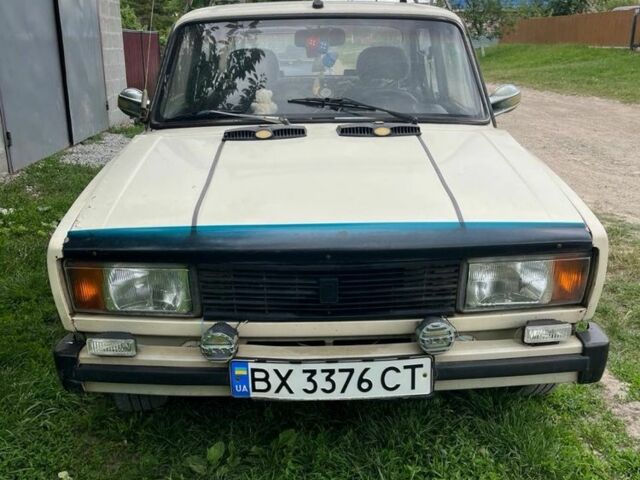 Белый ВАЗ 2105, объемом двигателя 1.5 л и пробегом 40 тыс. км за 402 $, фото 1 на Automoto.ua