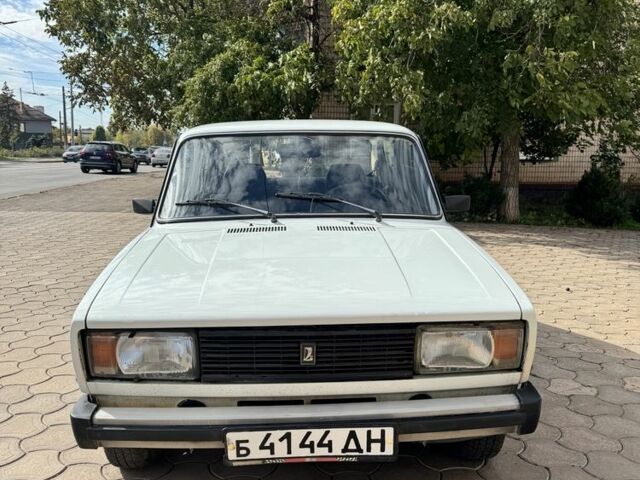Білий ВАЗ 2105, об'ємом двигуна 1.2 л та пробігом 52 тис. км за 2150 $, фото 1 на Automoto.ua