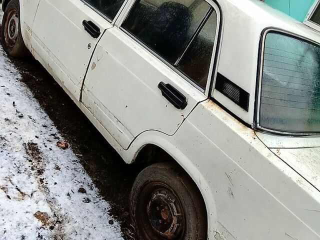 Білий ВАЗ 2105, об'ємом двигуна 1.3 л та пробігом 0 тис. км за 450 $, фото 1 на Automoto.ua
