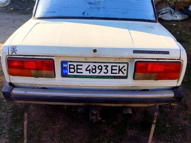 Білий ВАЗ 2105, об'ємом двигуна 1.5 л та пробігом 125 тис. км за 430 $, фото 1 на Automoto.ua