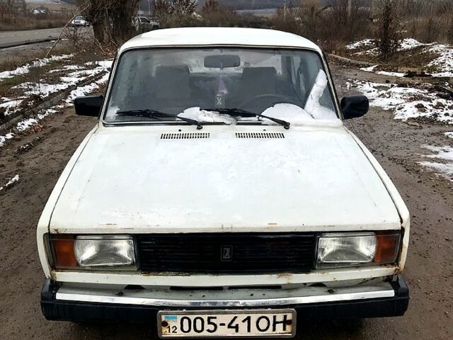 Белый ВАЗ 2105, объемом двигателя 1.3 л и пробегом 73 тыс. км за 550 $, фото 1 на Automoto.ua
