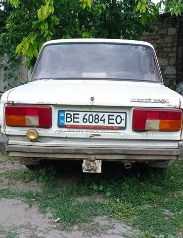 Белый ВАЗ 2105, объемом двигателя 1.29 л и пробегом 130 тыс. км за 700 $, фото 1 на Automoto.ua