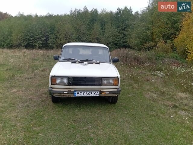 Білий ВАЗ 2105, об'ємом двигуна 1.2 л та пробігом 50 тис. км за 500 $, фото 1 на Automoto.ua