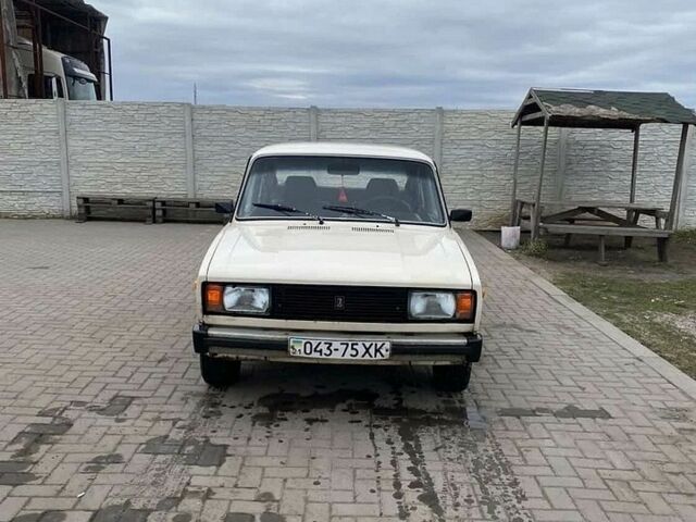 Білий ВАЗ 2105, об'ємом двигуна 0 л та пробігом 90 тис. км за 1200 $, фото 1 на Automoto.ua