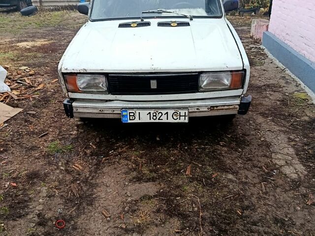Белый ВАЗ 2105, объемом двигателя 1.5 л и пробегом 0 тыс. км за 250 $, фото 1 на Automoto.ua