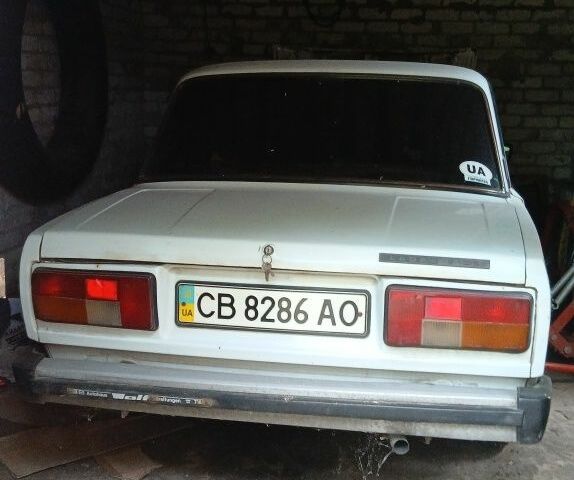 Белый ВАЗ 2105, объемом двигателя 0 л и пробегом 210 тыс. км за 500 $, фото 1 на Automoto.ua