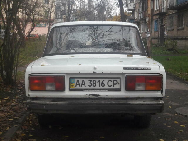 Белый ВАЗ 2105, объемом двигателя 1.3 л и пробегом 78 тыс. км за 735 $, фото 1 на Automoto.ua