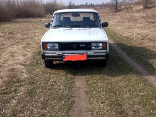 Білий ВАЗ 2105, об'ємом двигуна 1.2 л та пробігом 83 тис. км за 899 $, фото 1 на Automoto.ua
