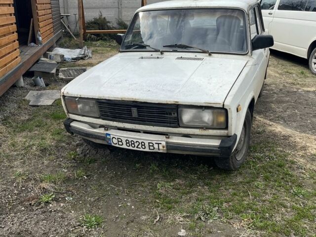 Белый ВАЗ 2105, объемом двигателя 1.5 л и пробегом 184 тыс. км за 650 $, фото 1 на Automoto.ua