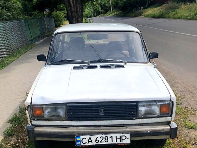 Белый ВАЗ 2105, объемом двигателя 1.2 л и пробегом 0 тыс. км за 550 $, фото 1 на Automoto.ua
