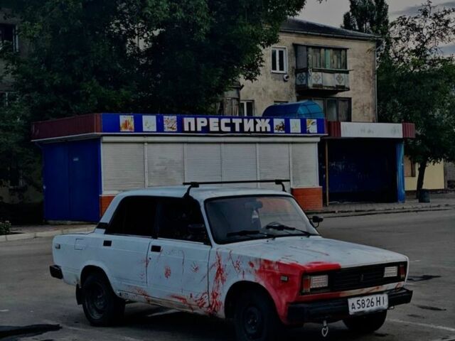 Белый ВАЗ 2105, объемом двигателя 1.3 л и пробегом 20 тыс. км за 650 $, фото 1 на Automoto.ua