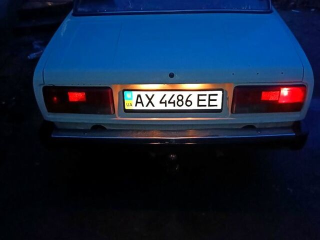 Белый ВАЗ 2105, объемом двигателя 1.7 л и пробегом 0 тыс. км за 1000 $, фото 1 на Automoto.ua