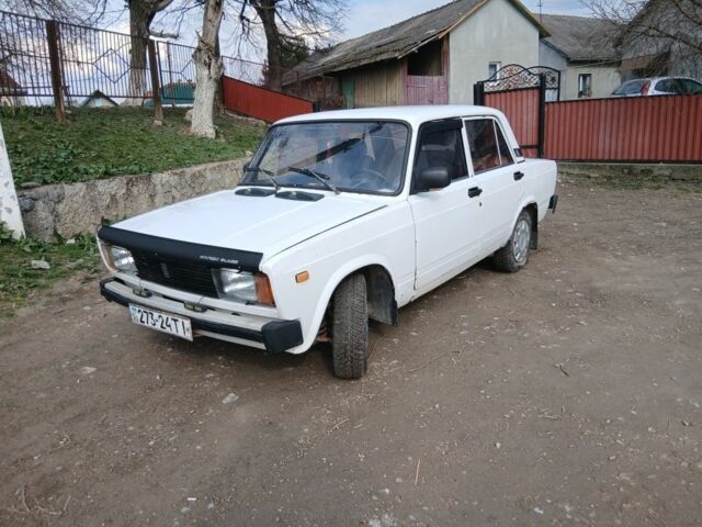 Білий ВАЗ 2105, об'ємом двигуна 0 л та пробігом 270 тис. км за 450 $, фото 1 на Automoto.ua