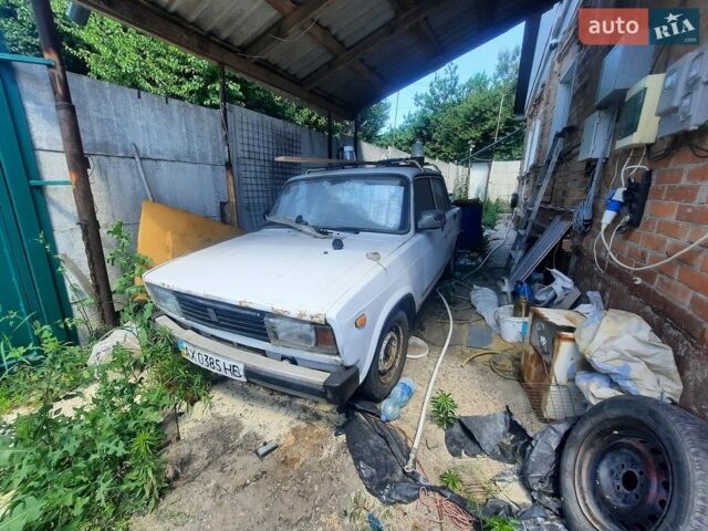 Білий ВАЗ 2105, об'ємом двигуна 1.45 л та пробігом 100 тис. км за 335 $, фото 1 на Automoto.ua