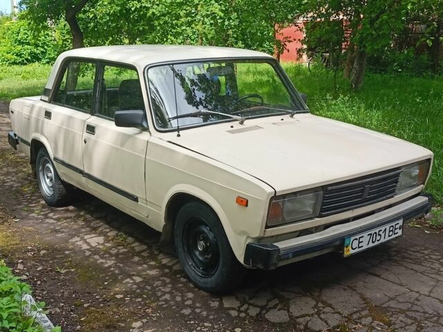 Белый ВАЗ 2105, объемом двигателя 1.5 л и пробегом 40 тыс. км за 726 $, фото 1 на Automoto.ua
