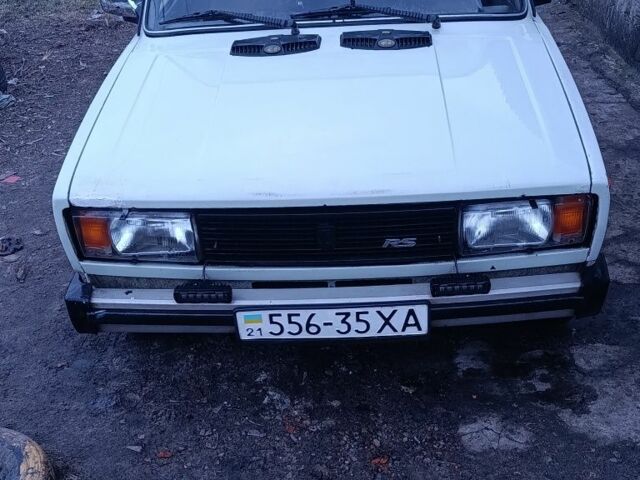 Білий ВАЗ 2105, об'ємом двигуна 1.5 л та пробігом 76 тис. км за 618 $, фото 1 на Automoto.ua