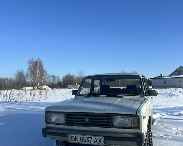 Білий ВАЗ 2105, об'ємом двигуна 1.45 л та пробігом 41 тис. км за 577 $, фото 1 на Automoto.ua