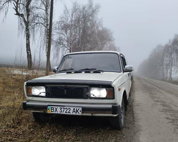Белый ВАЗ 2105, объемом двигателя 1.5 л и пробегом 43 тыс. км за 1600 $, фото 1 на Automoto.ua