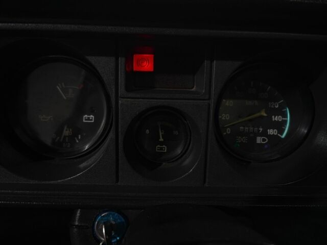 Білий ВАЗ 2105, об'ємом двигуна 1.5 л та пробігом 88 тис. км за 879 $, фото 1 на Automoto.ua